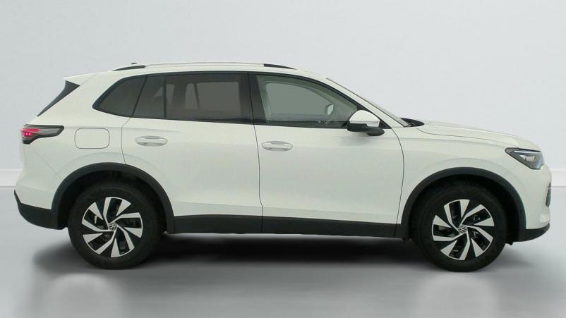 Vente en ligne Volkswagen Tiguan 1.5 eTSI 150CV DSG7 LIFE PLUS au prix de 40 660 €