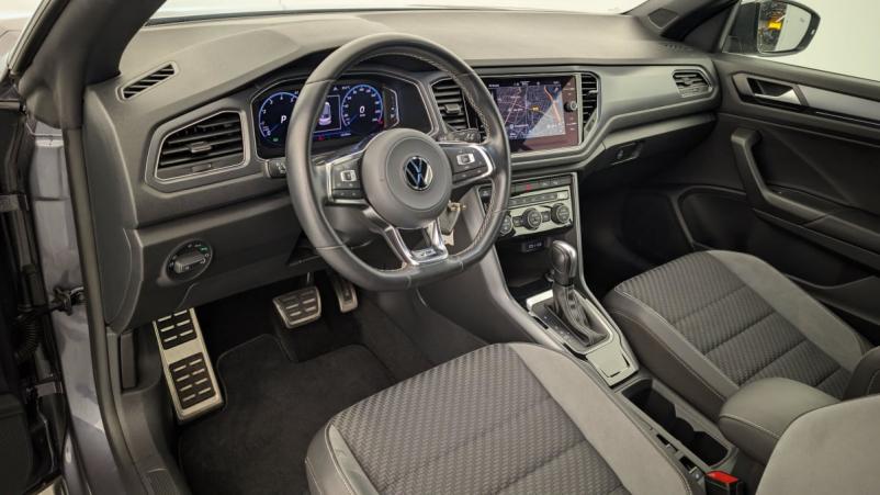 Vente en ligne Volkswagen T-Roc Cabriolet 1.5 TSI EVO 150 START STOP DSG7 R-LINE au prix de 30 560 €