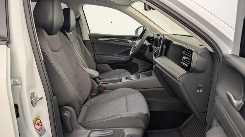 Vente en ligne Volkswagen Tiguan 1.5 eTSI 150CV DSG7 LIFE PLUS au prix de 40 660 €