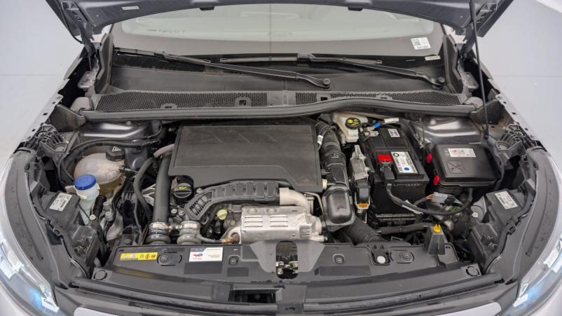 Vente en ligne Peugeot 2008 PureTech 100 S S BVM6 Allure au prix de 19 230 €