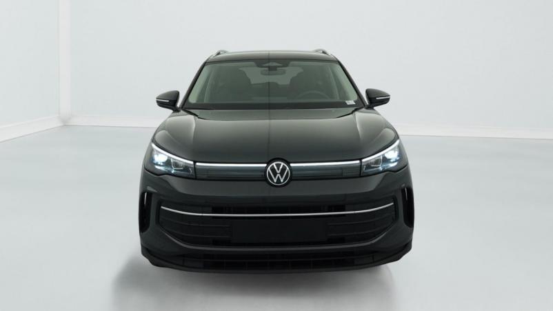 Vente en ligne Volkswagen Tiguan 1.5 eTSI 150CV DSG7 LIFE PLUS au prix de 39 630 €