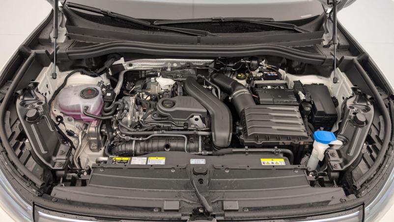 Vente en ligne Volkswagen Tiguan 1.5 eTSI 150CV DSG7 LIFE PLUS au prix de 40 660 €