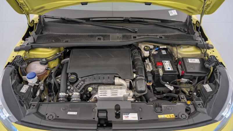Vente en ligne Peugeot 208 PureTech 100 S S BVM6 Allure au prix de 17 170 €