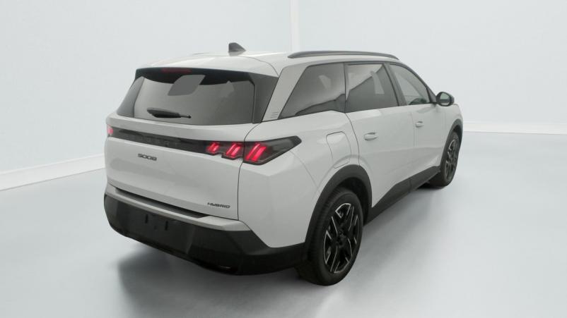 Vente en ligne Peugeot 5008 Hybrid 136 e-DCS6 Allure au prix de 35 520 €