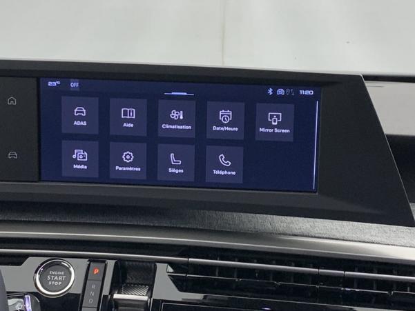 Vente en ligne Peugeot 5008 Hybrid 136 e-DCS6 Allure au prix de 35 520 €