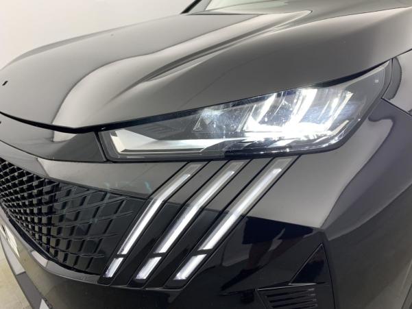 Vente en ligne Peugeot 5008 Hybrid 136 e-DCS6 Allure au prix de 35 520 €