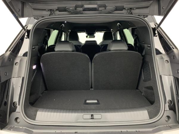 Vente en ligne Peugeot 5008 Hybrid 136 e-DCS6 Allure au prix de 35 520 €