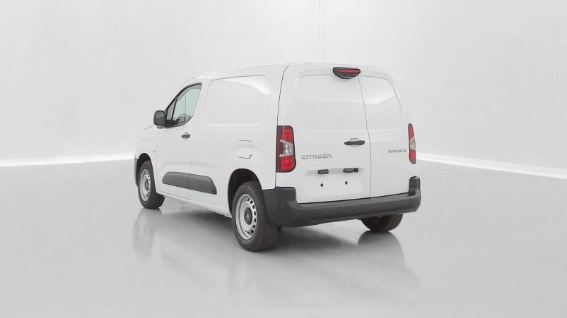 Vente en ligne Citroën Berlingo Fourgon Berlingo van III M 650kg 1.5 BlueHDi 100ch Light au prix de 23 700 €