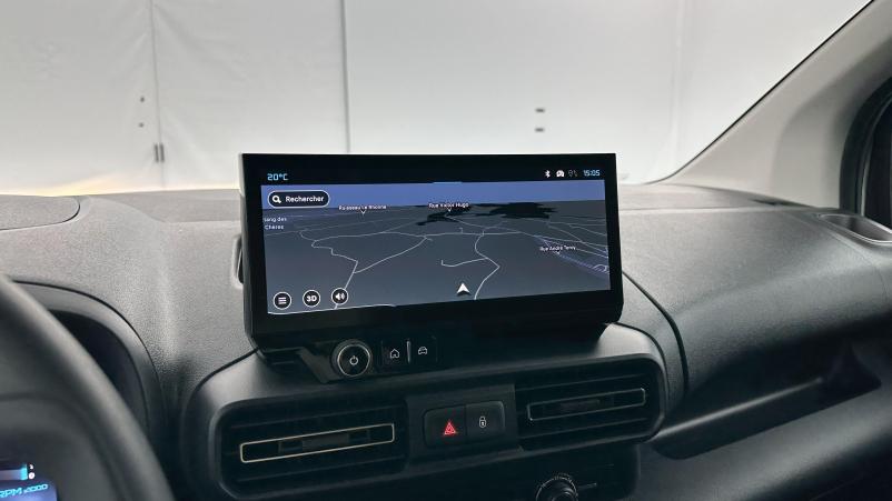 Vente en ligne Citroën Berlingo Fourgon Berlingo van III M 650kg 1.5 BlueHDi 100ch Light au prix de 23 700 €