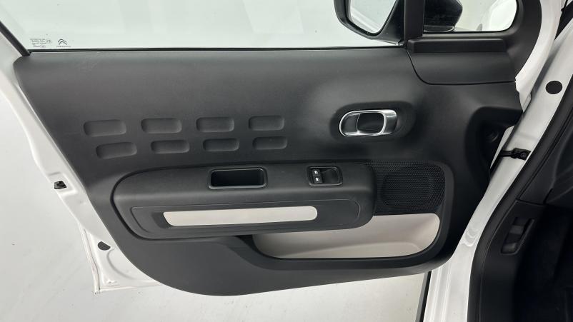 Vente en ligne Citroën C3 C3 1.2 PureTech 83ch Plus au prix de 16 010 €