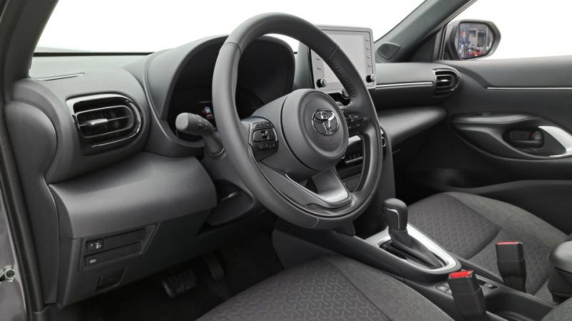 Vente en ligne Toyota Yaris Cross  1.5 Hybrid 130ch Automatique/1 Design au prix de 27 770 €