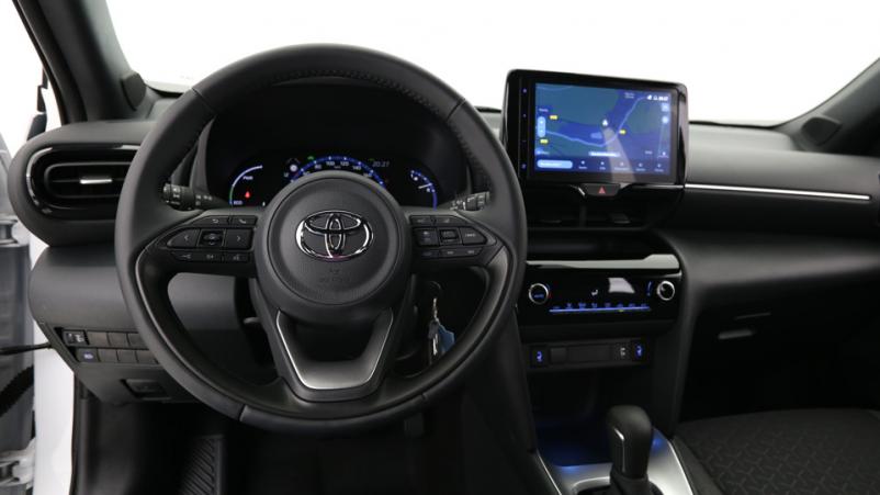Vente en ligne Toyota Yaris Cross  1.5 Hybrid 130ch Automatique/1 Design au prix de 27 770 €