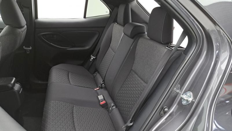 Vente en ligne Toyota Yaris Cross  1.5 Hybrid 130ch Automatique/1 Design au prix de 27 770 €