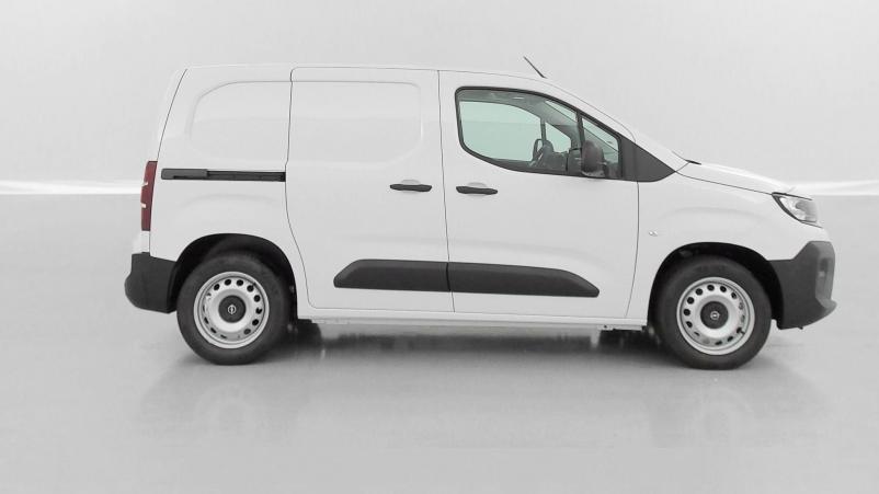 Vente en ligne Opel Combo Cargo Combo cargo IV M 650kg 1.5 BlueHDi 130ch EAT8 au prix de 24 540 €