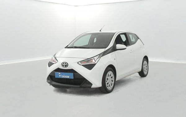 Toyota Aygo 1.0 VVT-i 72ch x-play x-shift 5p occasion de 2021 en vente à Rennes
