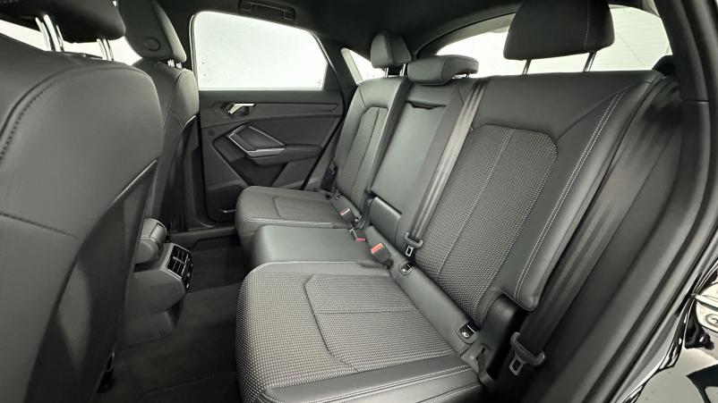 Vente en ligne Audi Q3 Q3 sportback 35 2.0 TDI 150ch S line S tronic 7 au prix de 47 400 €
