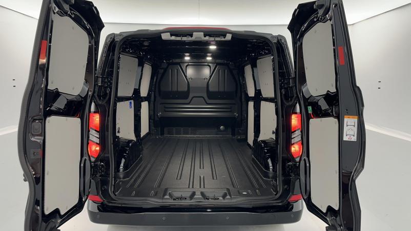 Vente en ligne Ford Transit Custom Transit custom II 320 L2H1 2.0 Ecoblue 170ch Limited BVA8 au prix de 45 180 €