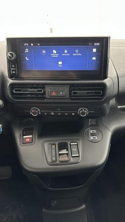 Vente en ligne Opel Combo Cargo Combo cargo IV M 650kg 1.5 BlueHDi 130ch EAT8 au prix de 24 540 €