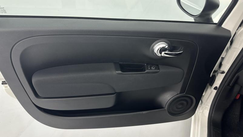 Vente en ligne Fiat 500C 500c 1.0 Hybrid 70ch BSG Dolcevita au prix de 16 700 €