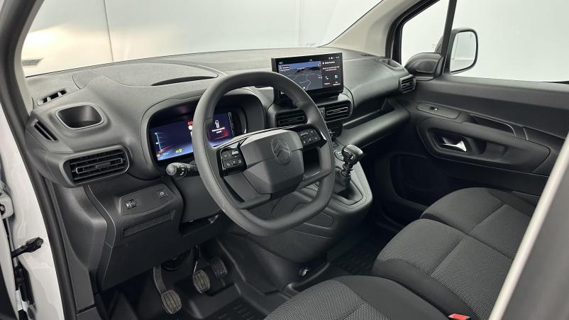 Vente en ligne Citroën Berlingo Fourgon Berlingo van III M 650kg 1.5 BlueHDi 100ch Light au prix de 23 700 €