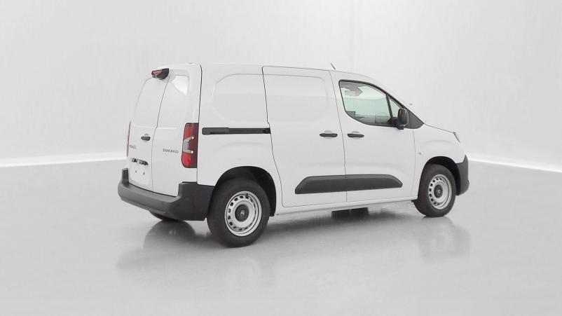 Vente en ligne Citroën Berlingo Fourgon Berlingo van III M 650kg 1.5 BlueHDi 100ch Light au prix de 23 700 €