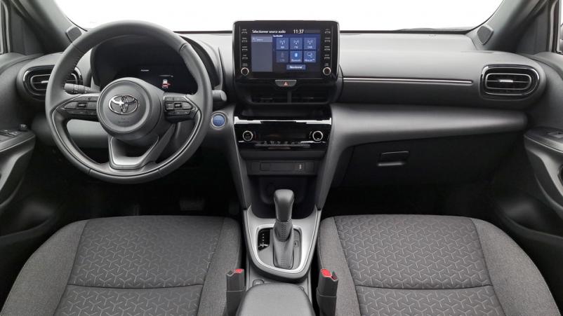Vente en ligne Toyota Yaris Cross  1.5 Hybrid 130ch Automatique/1 Design au prix de 27 770 €