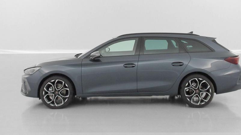 Vente en ligne Cupra Cupra Leon Sportstourer Leon st 2.0 TDI 150ch V DSG7 au prix de 34 400 €