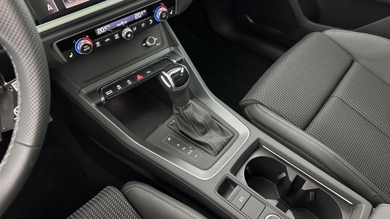 Vente en ligne Audi Q3 Q3 sportback 35 2.0 TDI 150ch S line S tronic 7 au prix de 47 400 €