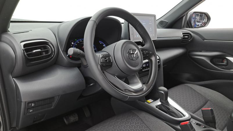 Vente en ligne Toyota Yaris Cross  1.5 Hybrid 130ch Automatique/1 Design au prix de 27 770 €