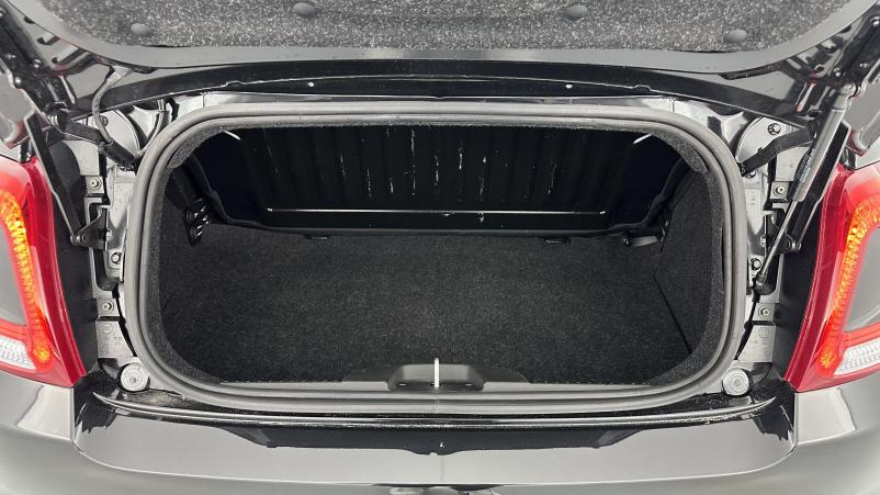 Vente en ligne Fiat 500C 500c 1.0 Hybrid 70ch BSG Dolcevita au prix de 16 700 €