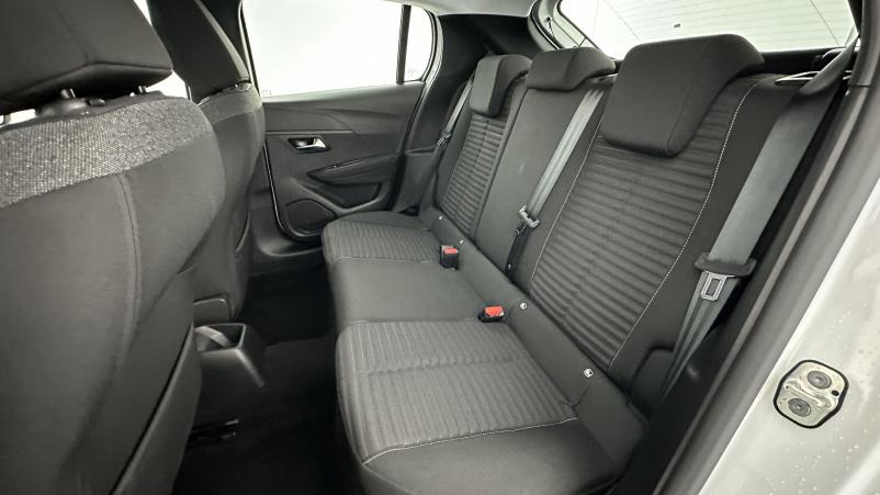 Vente en ligne Peugeot 208 208 II 1.2 PureTech 100ch Active au prix de 16 610 €