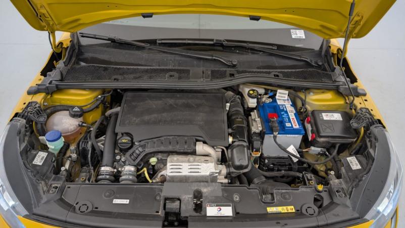Vente en ligne Peugeot 208 PureTech 100 S S BVM6 Allure au prix de 15 420 €