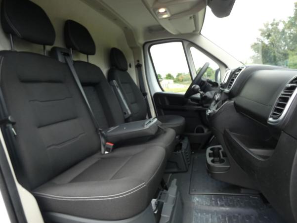Vente en ligne Citroën Jumper Fourgon TOLE 33 L2H2 140 S S BVM6 au prix de 29 430 €