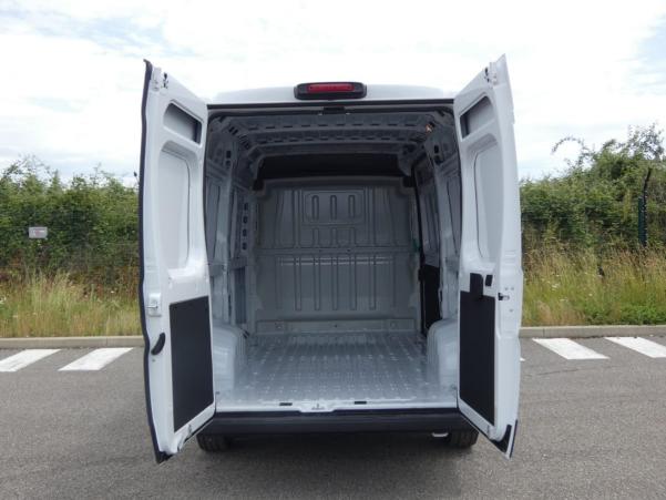 Vente en ligne Citroën Jumper Fourgon TOLE 33 L2H2 140 S S BVM6 au prix de 29 430 €