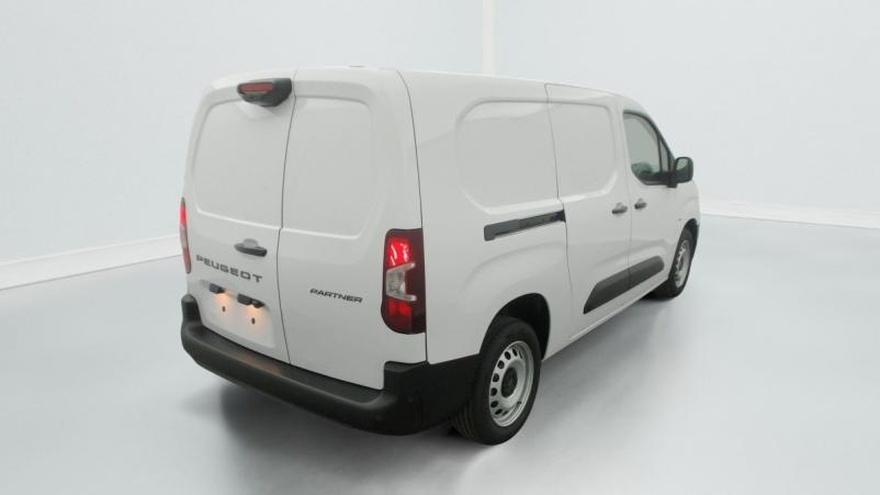 Vente en ligne Peugeot Partner Fourgon XL 950 KG BLUEHDI 130 S S EAT8 au prix de 26 960 €