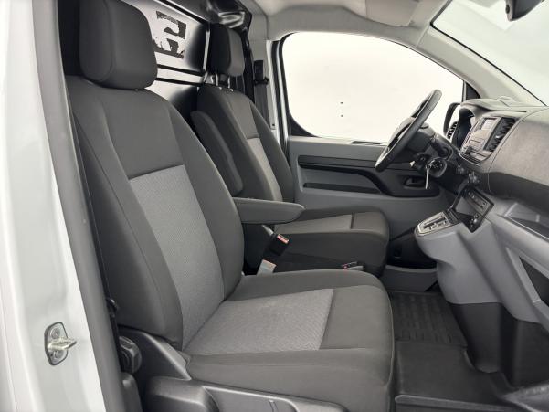 Vente en ligne Opel Vivaro L2 Standard Vivaro-e 200 Pack Clim + 2 Portes latérales au prix de 19 990 €