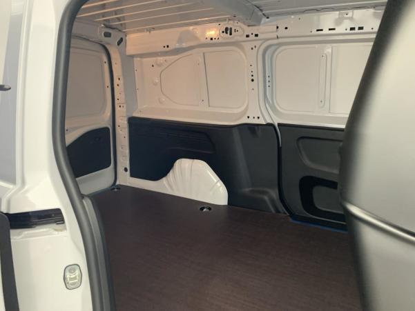 Vente en ligne Peugeot Partner Fourgon XL 950 KG BLUEHDI 130 S S EAT8 au prix de 26 960 €