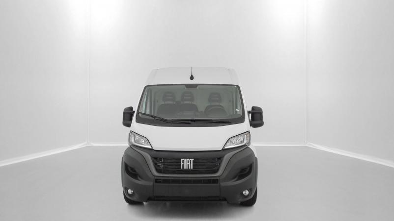 Vente en ligne Fiat Ducato Fourgon Ducato III 3.5 MH2 H3-Power 140ch au prix de 33 420 €