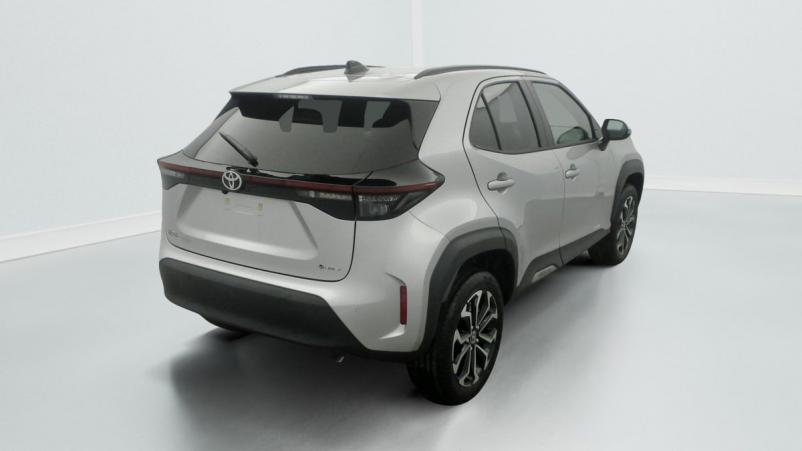 Vente en ligne Toyota Yaris Cross 130h 2WD Design au prix de 28 300 €