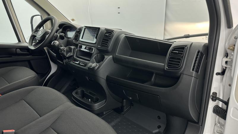 Vente en ligne Fiat Ducato Fourgon Ducato III 3.5 MH2 H3-Power 140ch au prix de 33 420 €