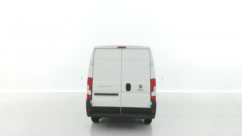 Vente en ligne Fiat Ducato Fourgon Ducato III 3.5 MH2 H3-Power 140ch au prix de 33 420 €