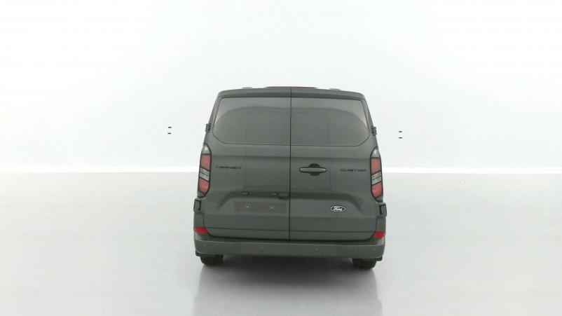 Vente en ligne Ford Transit Custom Transit custom II 320 L2H1 2.0 Ecoblue 170ch Limited BVA8 au prix de 45 180 €