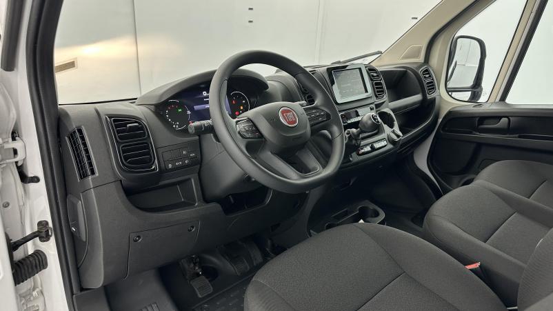 Vente en ligne Fiat Ducato Fourgon Ducato III 3.5 MH2 H3-Power 140ch au prix de 33 420 €