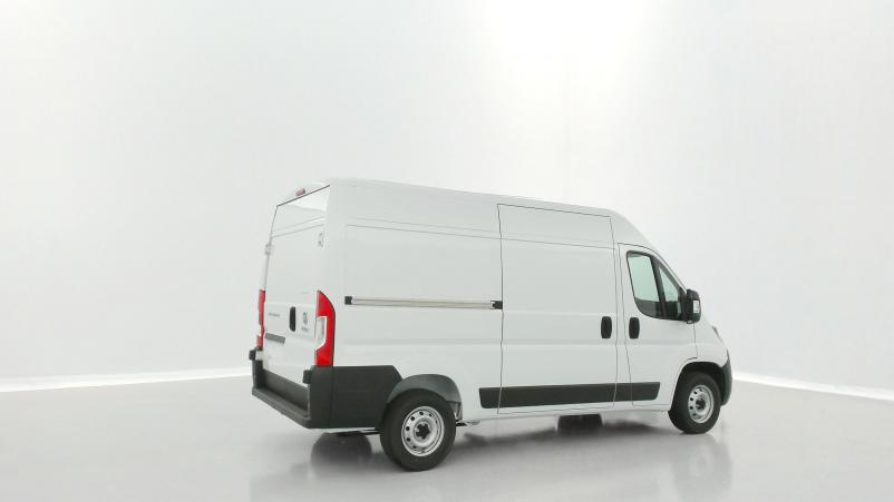 Vente en ligne Fiat Ducato Fourgon Ducato III 3.5 MH2 H3-Power 140ch au prix de 33 420 €