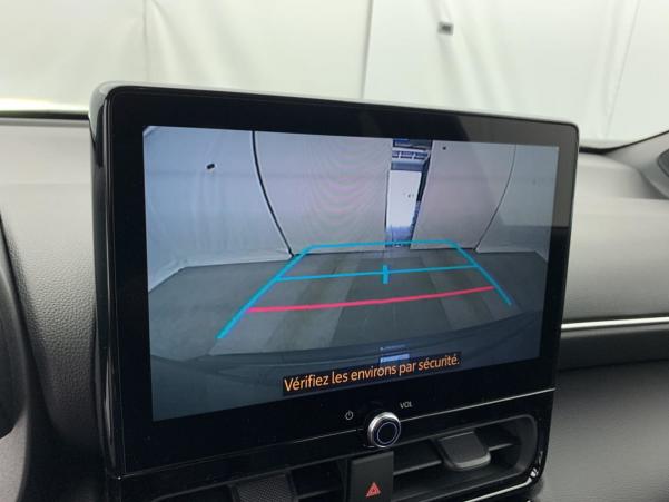 Vente en ligne Toyota Yaris Cross 130h 2WD Design au prix de 28 300 €