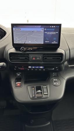 Vente en ligne Peugeot Partner Fourgon Partner III M 650kg BlueHDi 130ch EAT8 au prix de 26 580 €