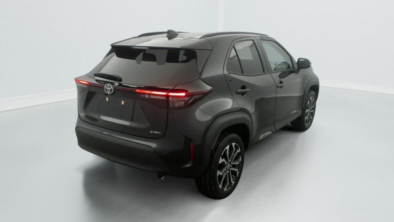 Vente en ligne Toyota Yaris Cross 130h 2WD Design au prix de 28 300 €