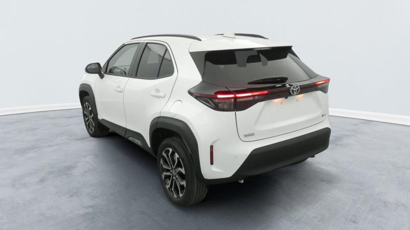 Vente en ligne Toyota Yaris Cross 130h 2WD Design au prix de 27 890 €