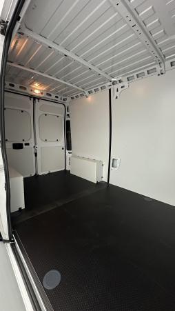 Vente en ligne Fiat Ducato Fourgon Ducato III 3.5 MH2 H3-Power 140ch au prix de 33 420 €