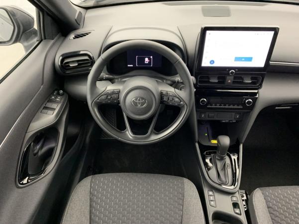 Vente en ligne Toyota Yaris Cross 130h 2WD Design au prix de 28 300 €